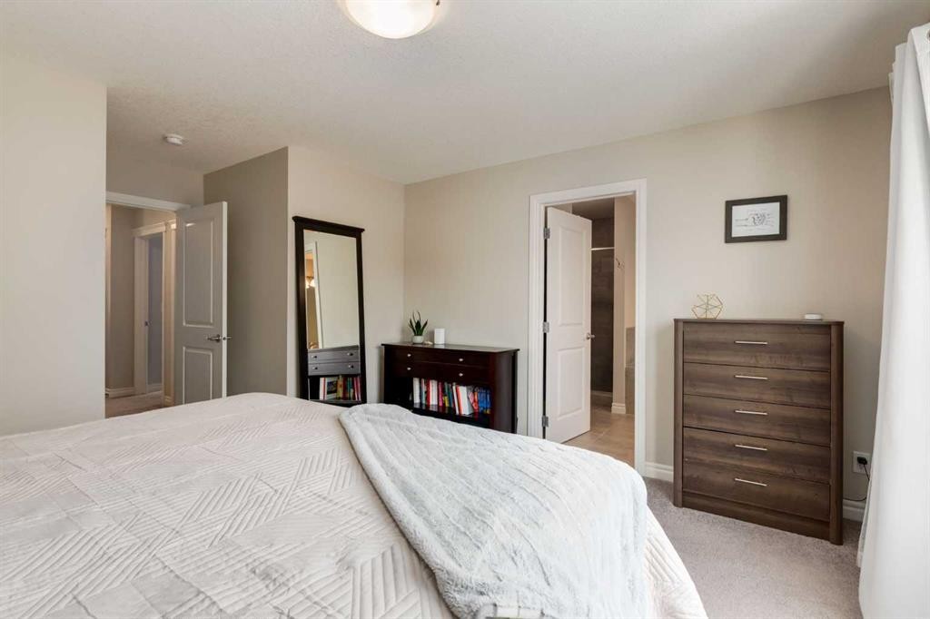 45 Nolanhurst Common Nw, Calgary, AB - Indoor Photo Showing Bedroom