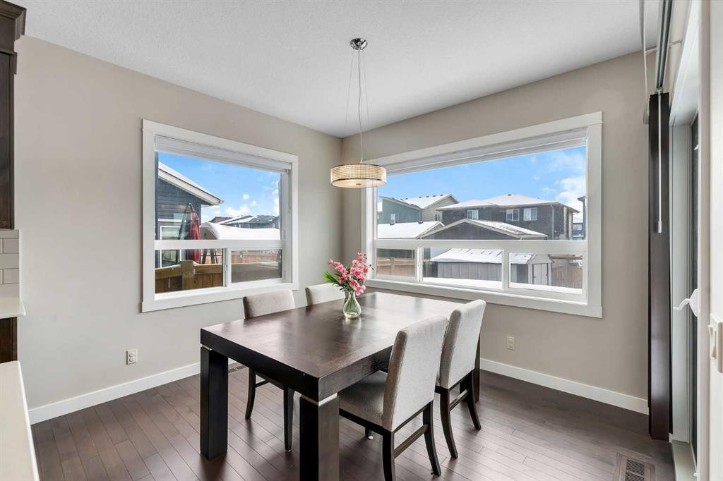 188 Cornerstone Circle Ne, Calgary, AB - Indoor Photo Showing Dining Room
