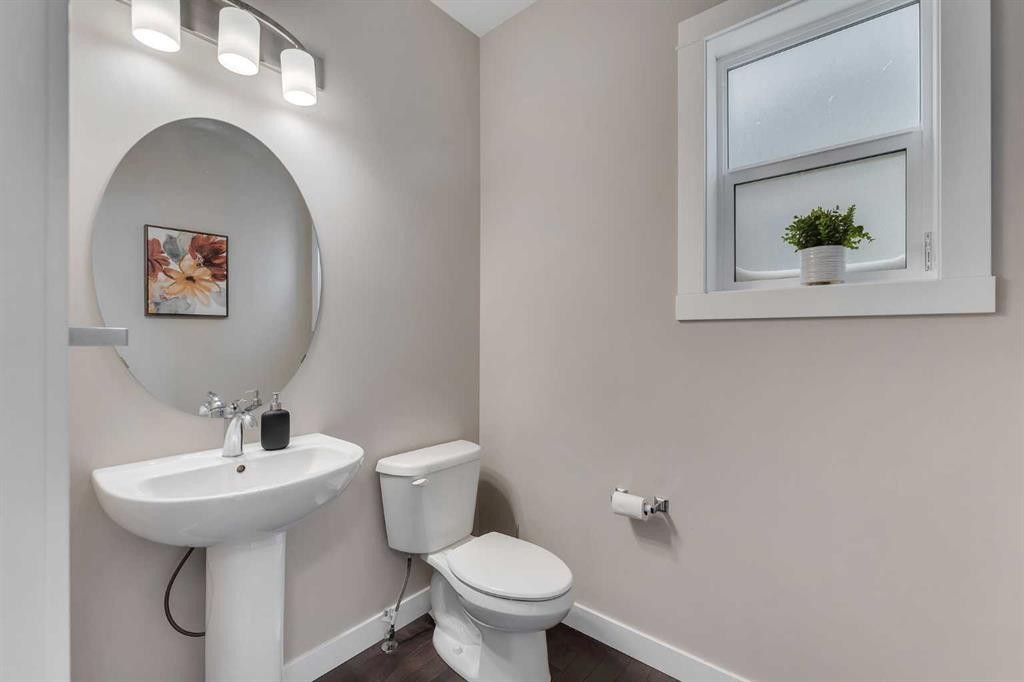188 Cornerstone Circle Ne, Calgary, AB - Indoor Photo Showing Bathroom