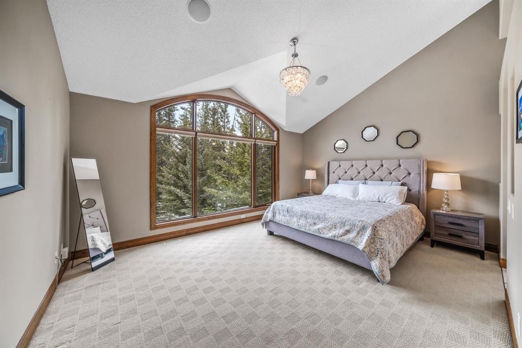 282 Miskow Close, Canmore, AB - Indoor Photo Showing Bedroom