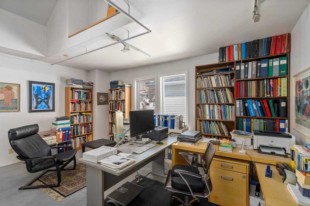 2003 2 Street Sw, Calgary, AB - Indoor Photo Showing Office