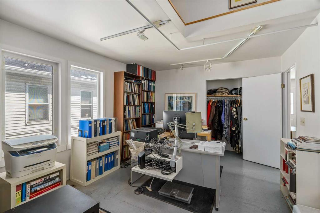 2003 2 Street Sw, Calgary, AB - Indoor