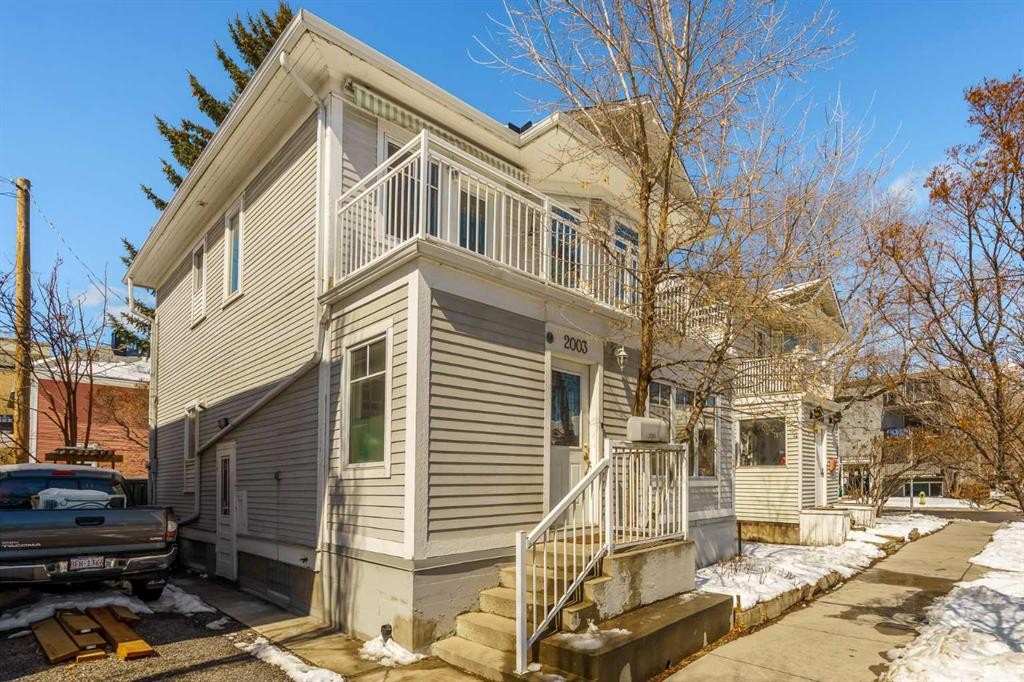 2003 2 Street Sw, Calgary, AB - Outdoor