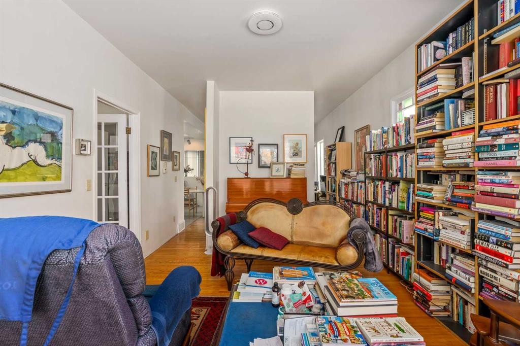 2003 2 Street Sw, Calgary, AB - Indoor