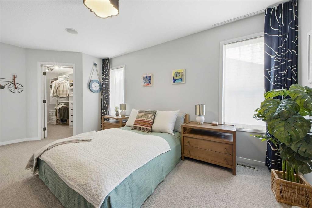 153 Cougarstone Common Sw, Calgary, AB - Indoor Photo Showing Bedroom