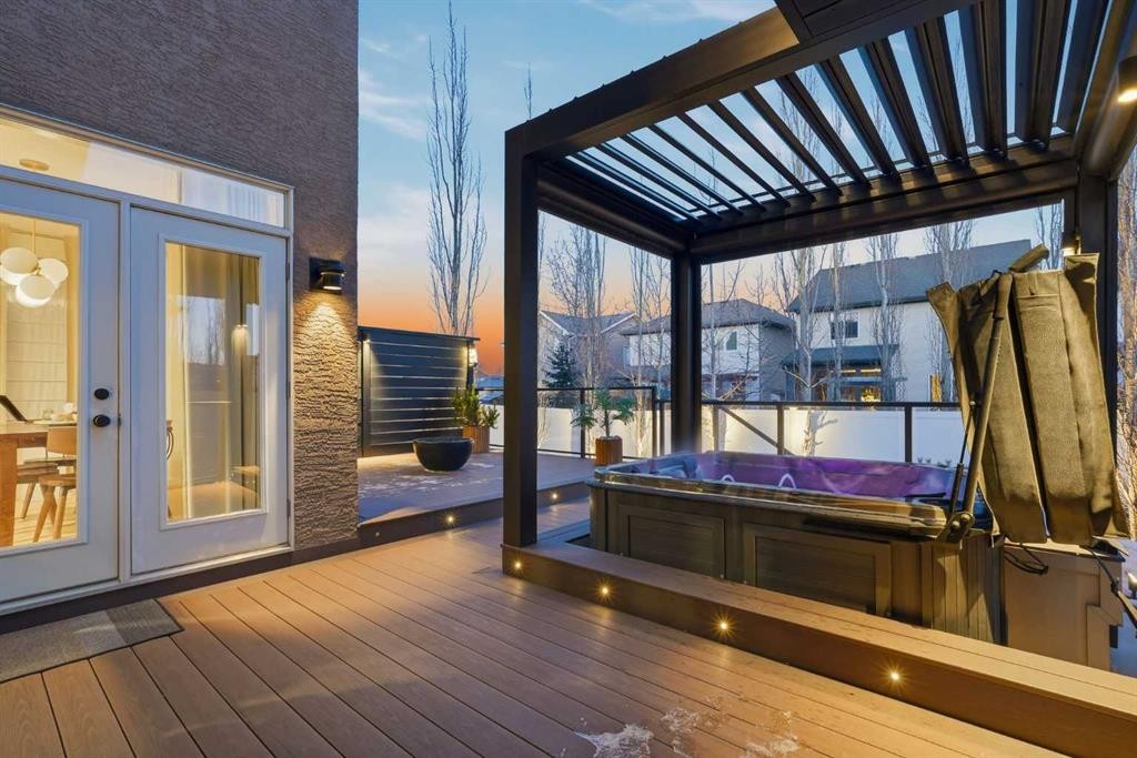 153 Cougarstone Common Sw, Calgary, AB - With Exterior