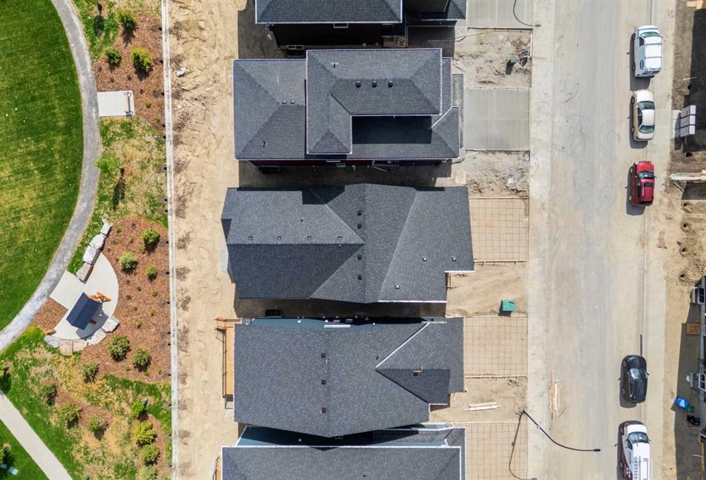 218 Mitchell Heath Nw, Calgary, AB - Outdoor