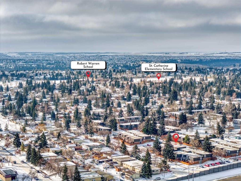 125-330 Canterbury Drive Sw, Calgary, AB - Outdoor With View