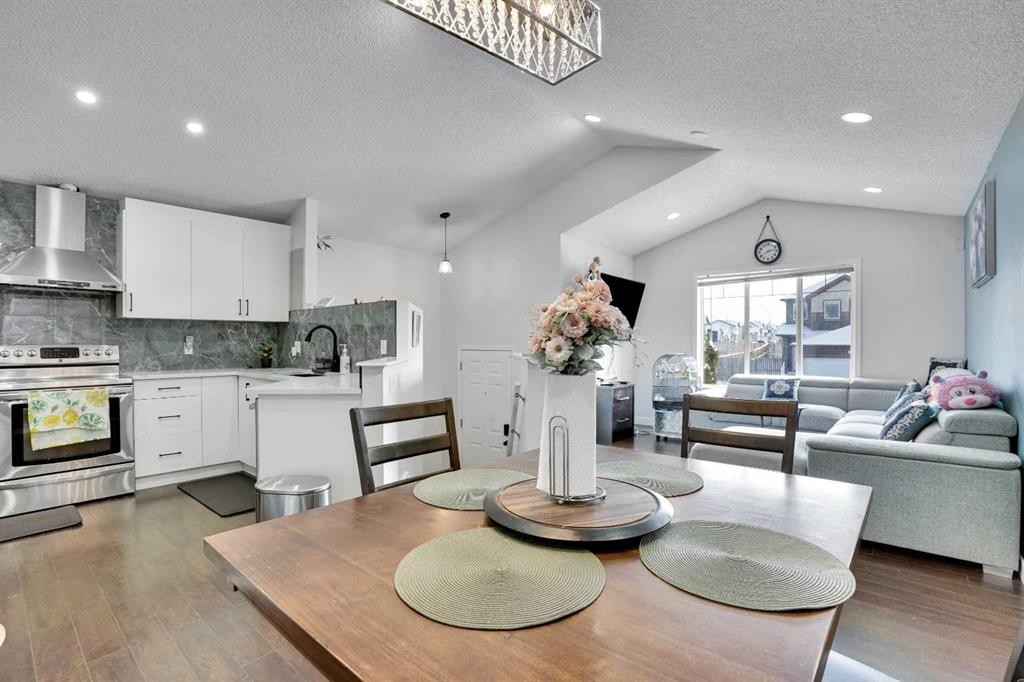 141 Saddlecrest Close Ne, Calgary, AB - Indoor