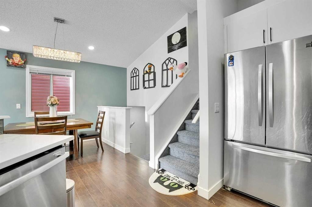 141 Saddlecrest Close Ne, Calgary, AB - Indoor Photo Showing Kitchen With Stainless Steel Kitchen