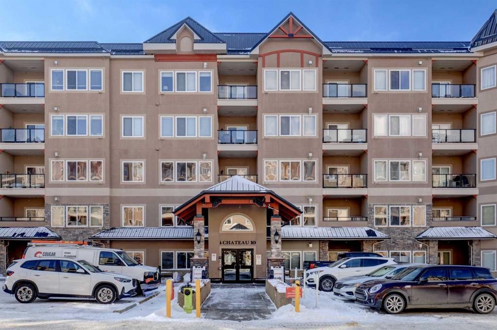 209-10 Discovery Ridge Close Sw, Calgary, AB - Outdoor With Balcony With Facade