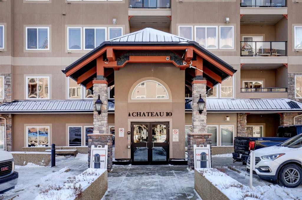 209-10 Discovery Ridge Close Sw, Calgary, AB - Outdoor With Balcony