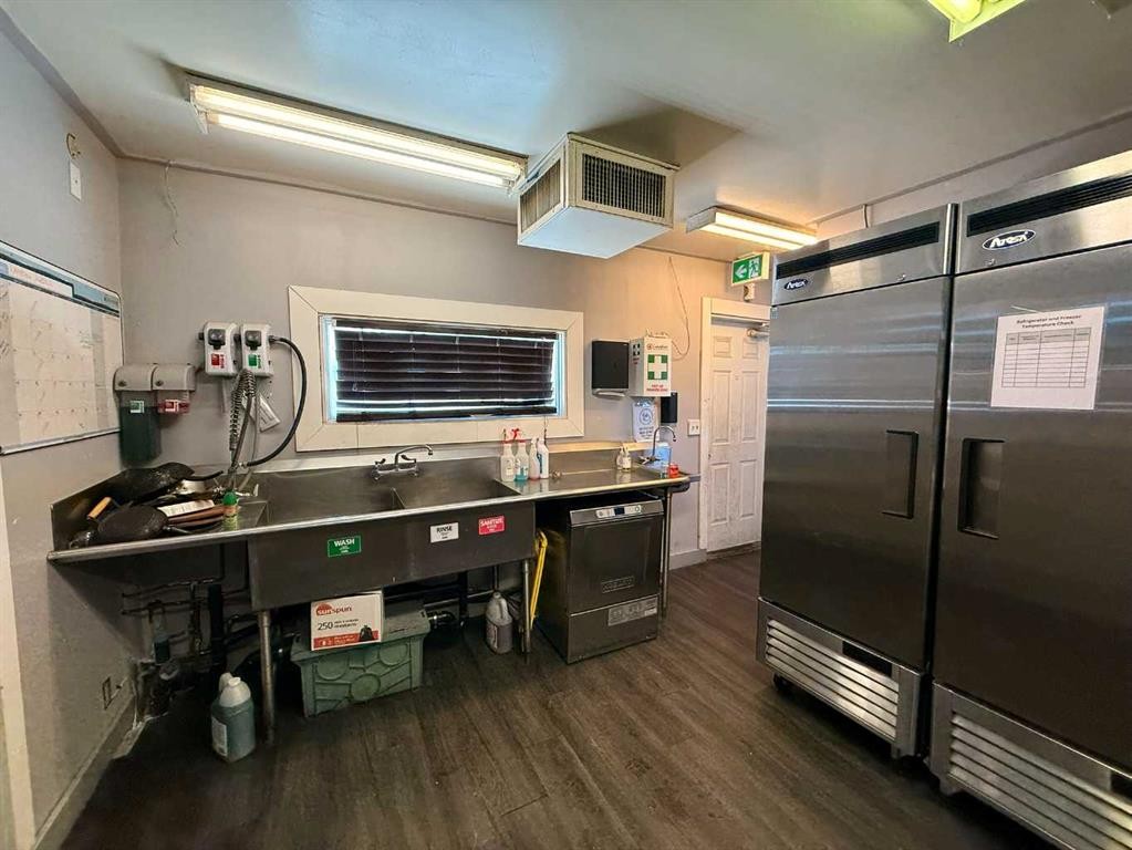 614 1 Avenue Ne, Calgary, AB