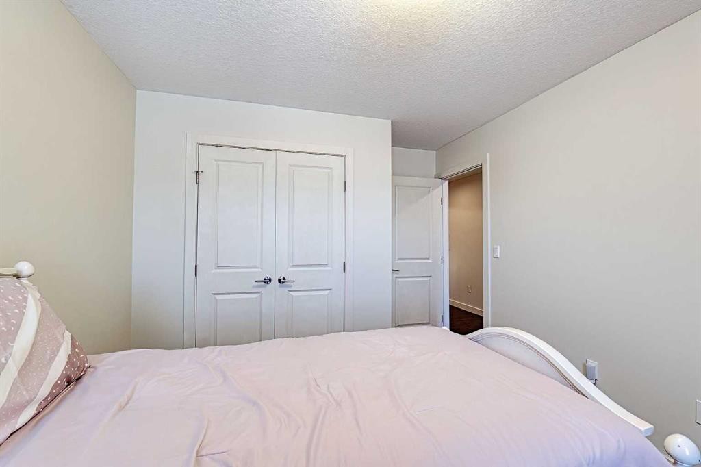 72 Sage Meadows Circle Nw, Calgary, AB - Indoor Photo Showing Bedroom