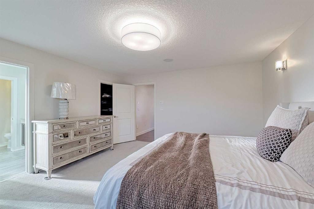 72 Sage Meadows Circle Nw, Calgary, AB - Indoor Photo Showing Bedroom