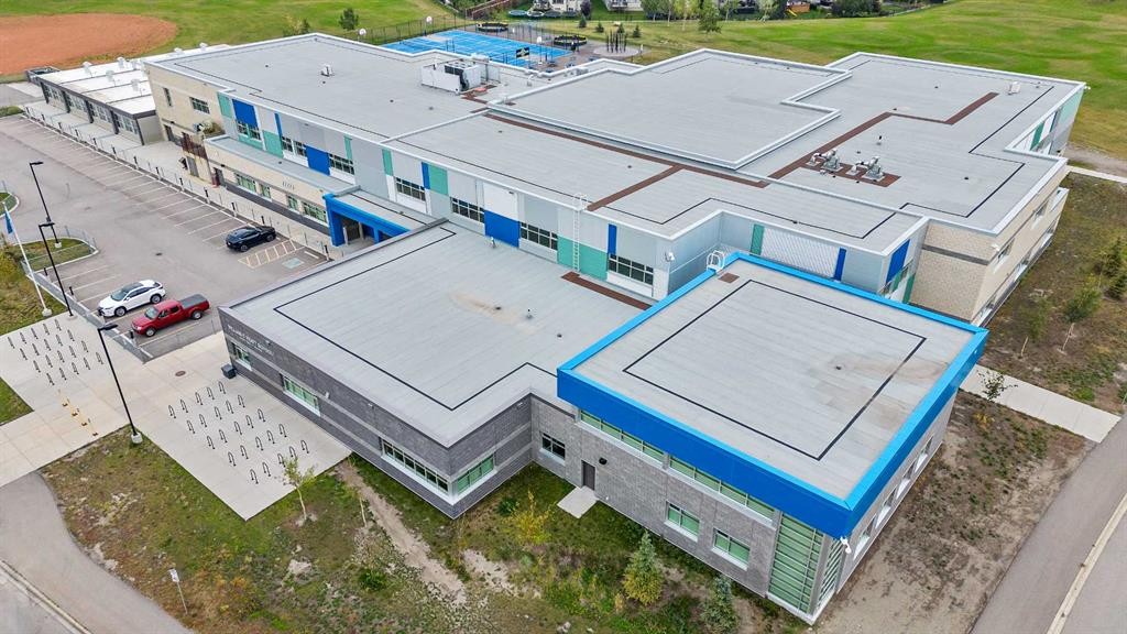 22 Royal Birch Way Nw, Calgary, AB - Outdoor With View