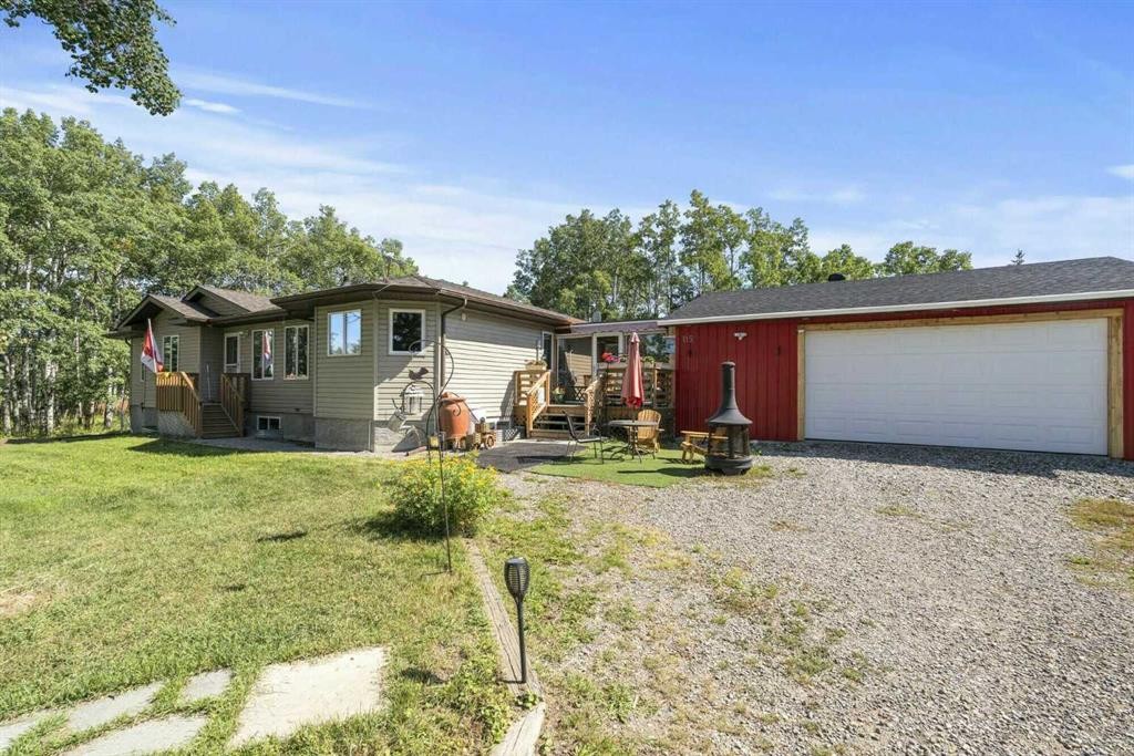 115 Dunham Lane, Diamond Valley, AB - Outdoor