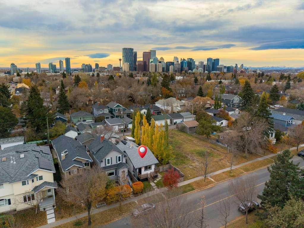 533 12 Avenue Ne, Calgary, AB - Outdoor With View