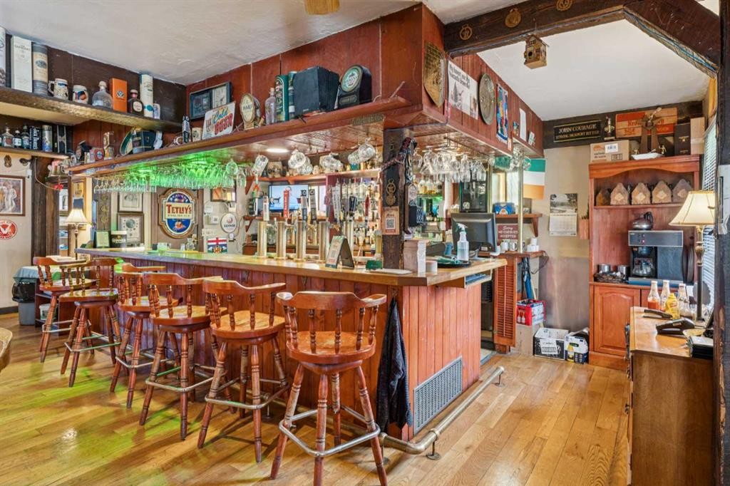 5340 2 Street Sw, Calgary, AB