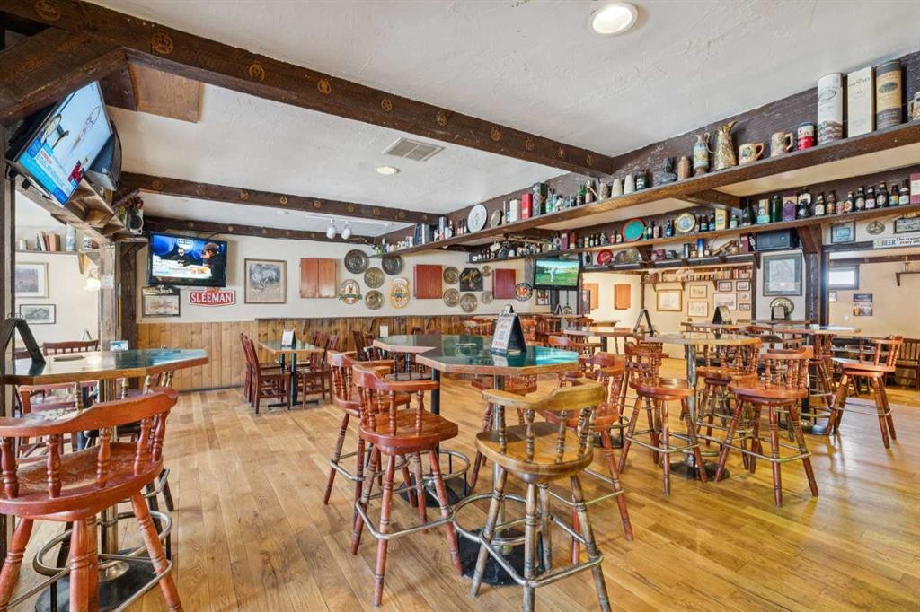 5340 2 Street Sw, Calgary, AB