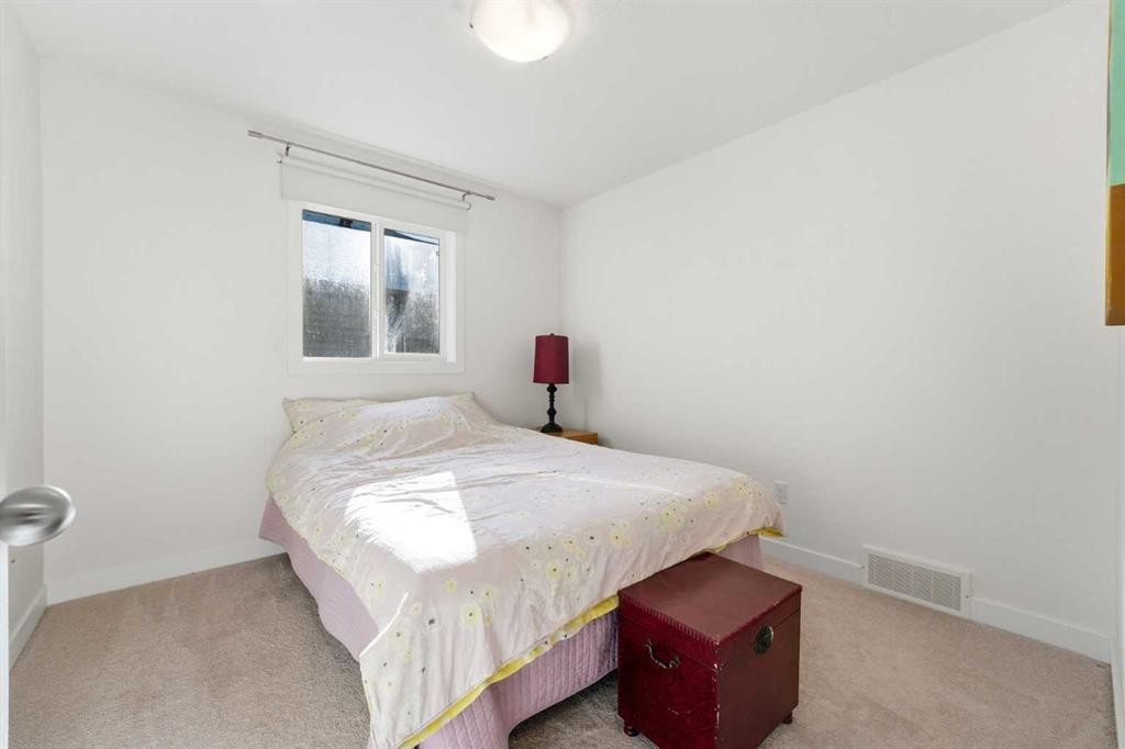 79 Cranford Green Se, Calgary, AB - Indoor Photo Showing Bedroom