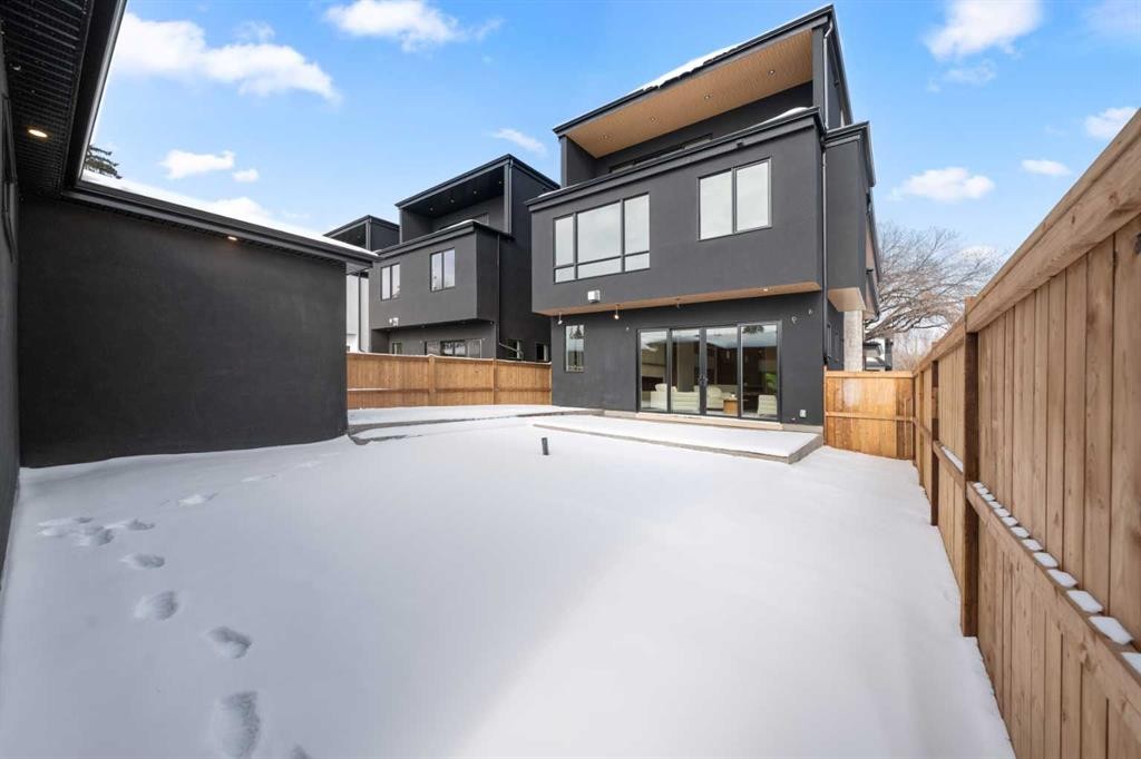 2401 4 Avenue Nw, Calgary, AB - Outdoor With Exterior