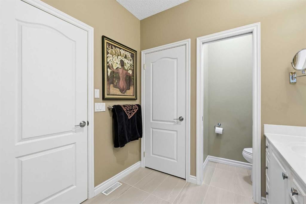23 Prominence Point Sw, Calgary, AB - Indoor
