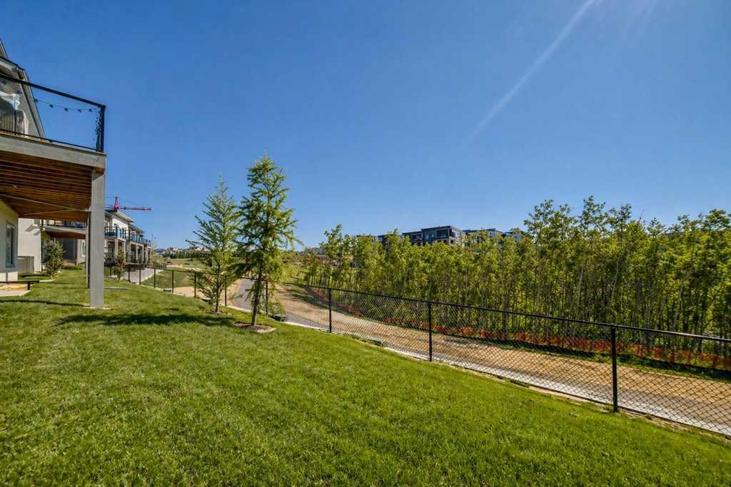 53 Spring Creek Common Sw, Calgary, AB - Outdoor
