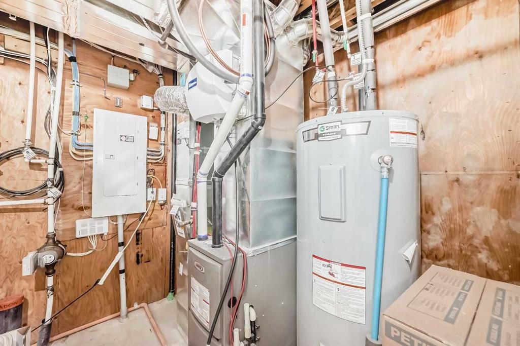 129 Lucas Crescent Nw, Calgary, AB - Indoor Photo Showing Basement