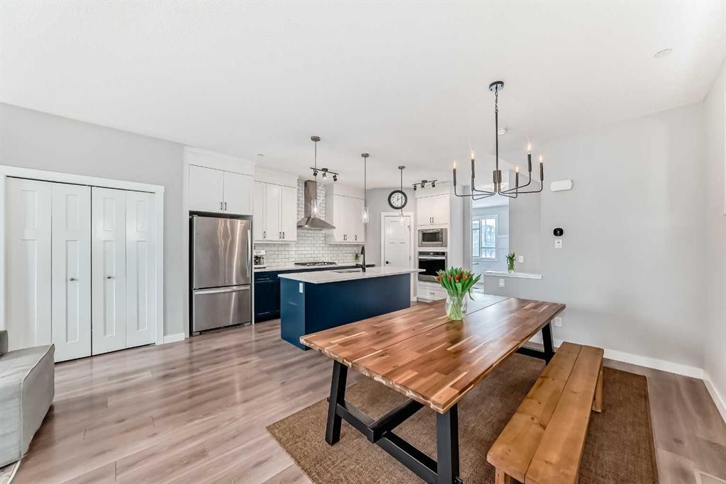 129 Lucas Crescent Nw, Calgary, AB - Indoor