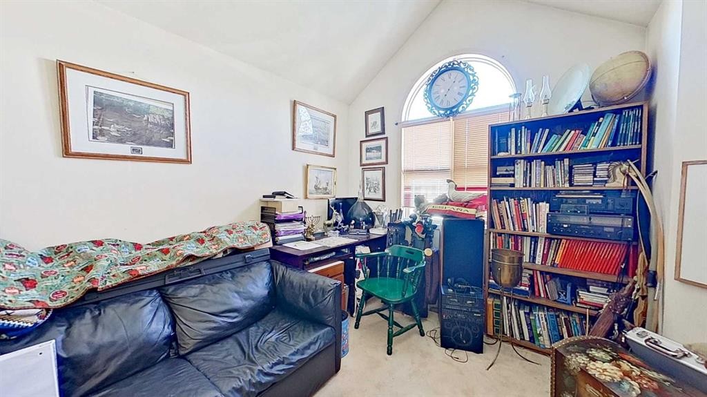 2219 Westmount Road Nw, Calgary, AB - Indoor