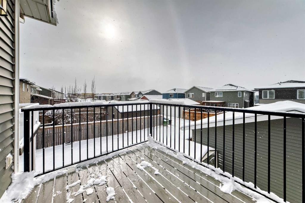 266 Fireside Place, Cochrane, AB - Outdoor