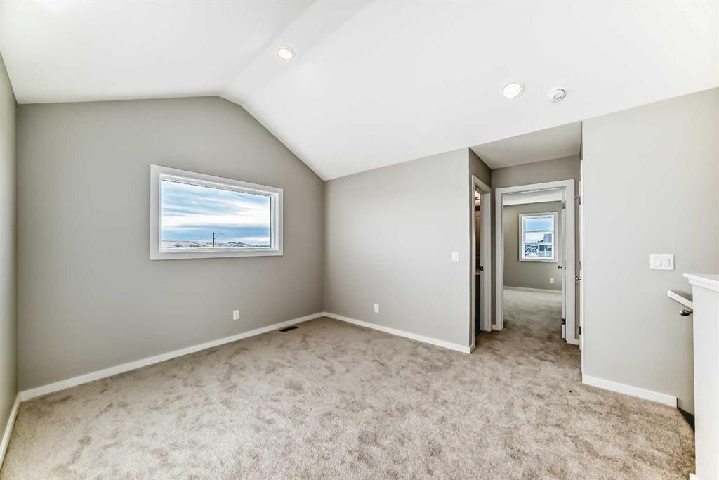 162 Lanark Gate Se, Airdrie, AB - Indoor Photo Showing Other Room