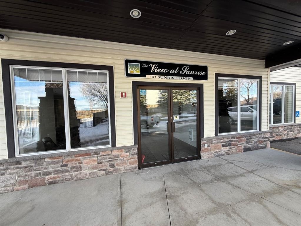 323-43 Sunrise Loop Se, High River, AB - Outdoor