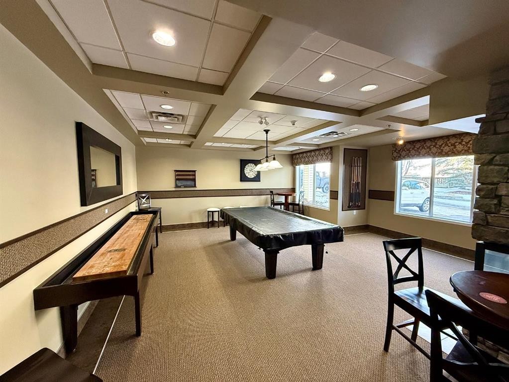 323-43 Sunrise Loop Se, High River, AB - Indoor Photo Showing Other Room