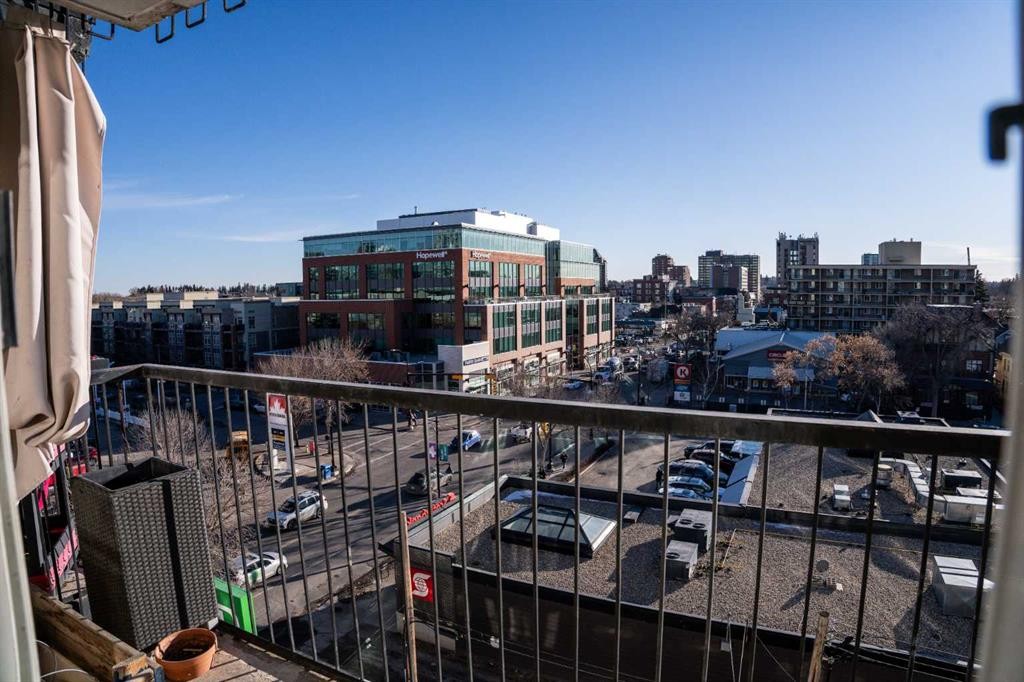 504-505 19 Avenue Sw, Calgary, AB - Outdoor