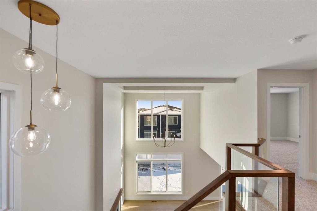 185 South Shore View, Chestermere, AB - Indoor Photo Showing Other Room