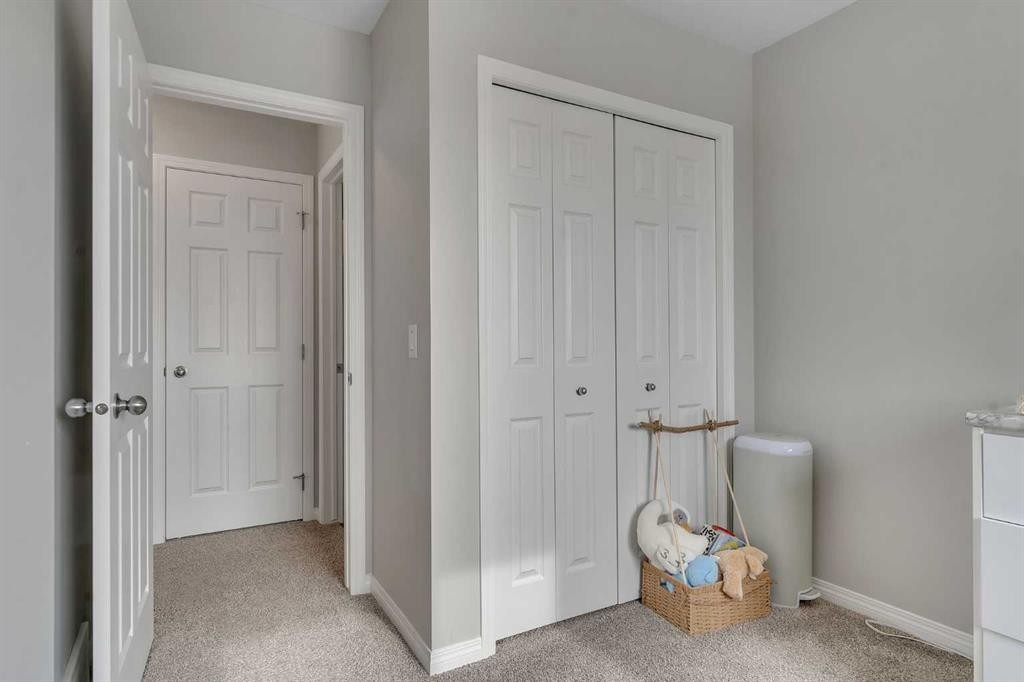 89 Homestead Crescent Ne, Calgary, AB - Indoor