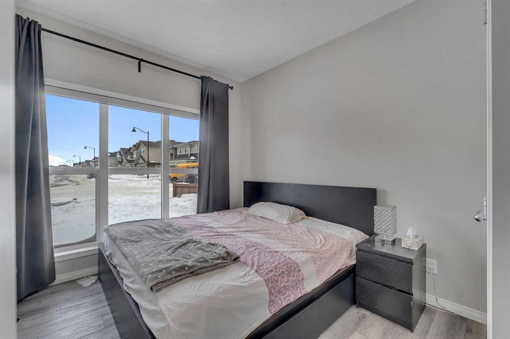 89 Homestead Crescent Ne, Calgary, AB - Indoor Photo Showing Bedroom