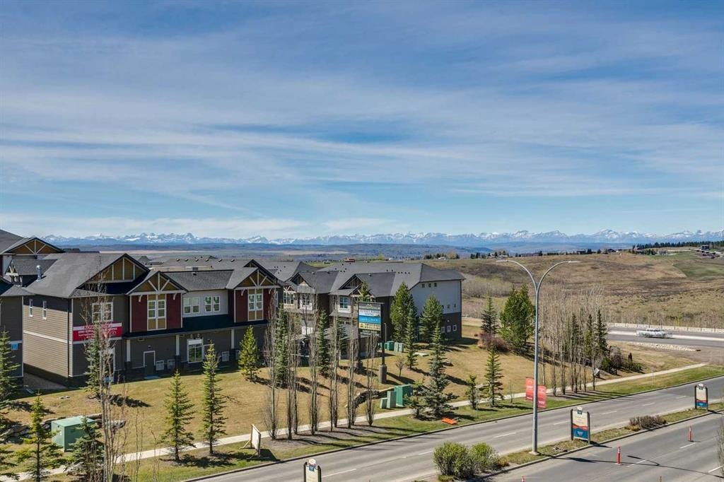 2302-15 Sunset Square, Cochrane, AB - Outdoor With View