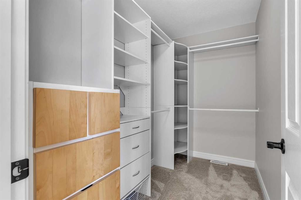 202 Coral Reef Manor Ne, Calgary, AB - Indoor With Storage