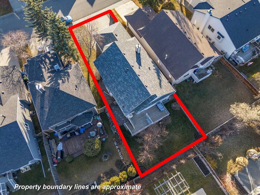 150 Somerset Close Sw, Calgary, AB - With View