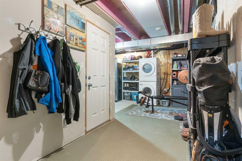 90 Pantego Lane Nw, Calgary, AB - Indoor