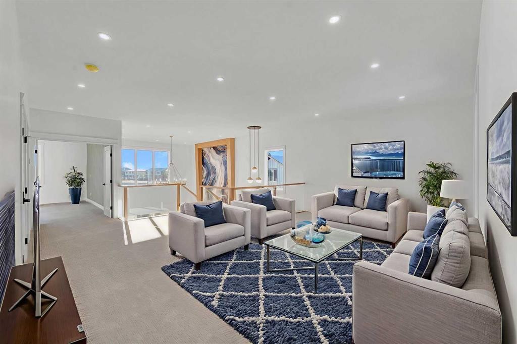 268 South Shore View, Chestermere, AB - Indoor Photo Showing Living Room
