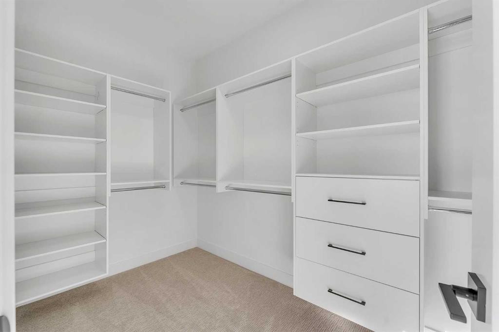 268 South Shore View, Chestermere, AB - Indoor With Storage