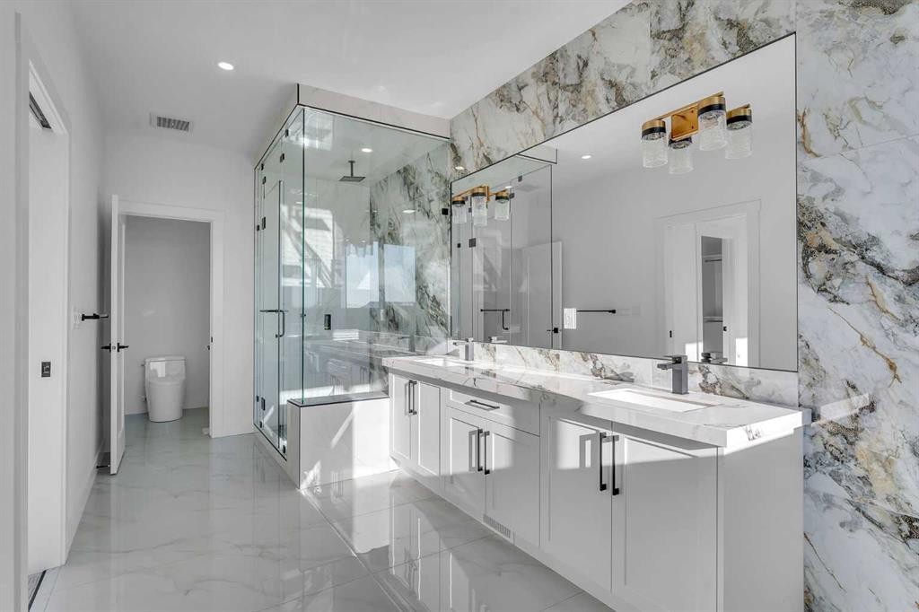 268 South Shore View, Chestermere, AB - Indoor Photo Showing Bathroom