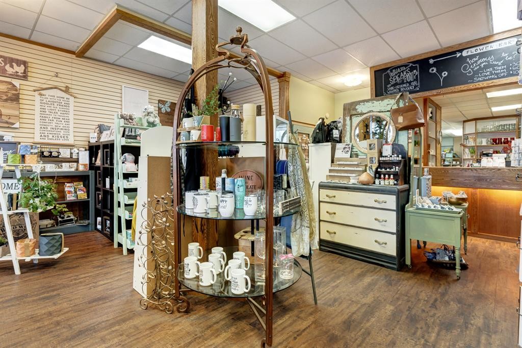 121 Centre Street, Vulcan, AB