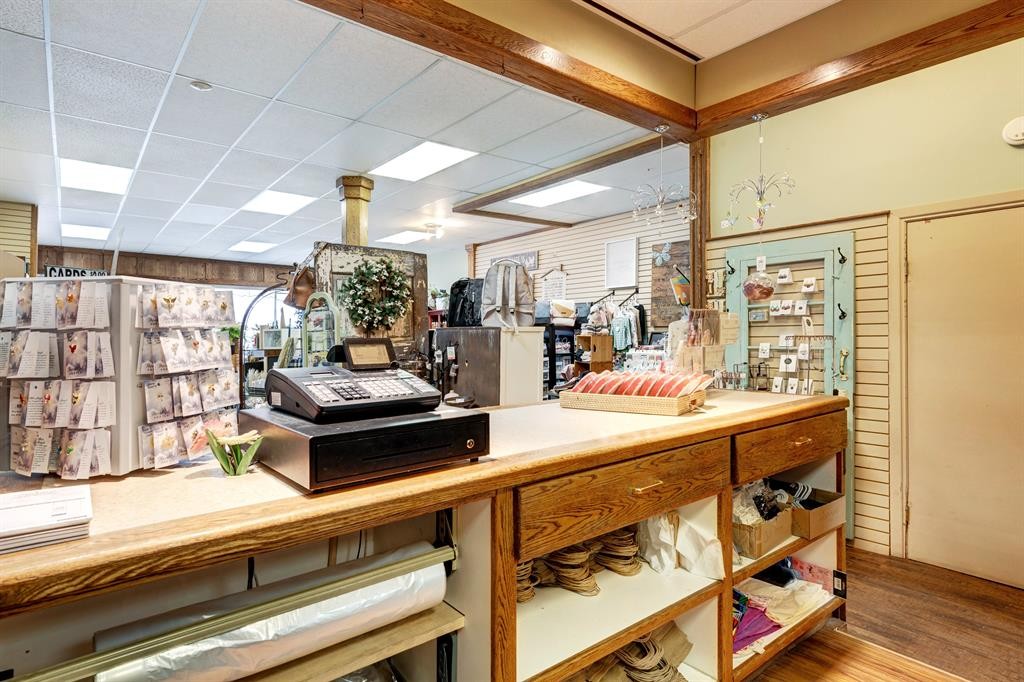 121 Centre Street, Vulcan, AB