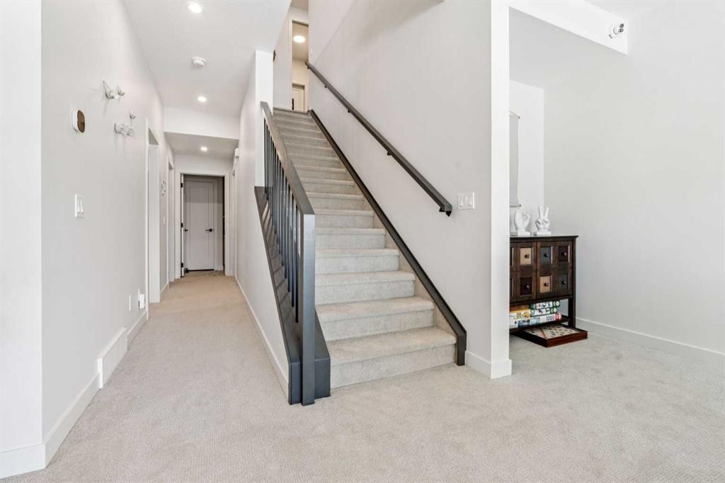 155 Sage Meadows View Nw, Calgary, AB - Indoor Photo Showing Other Room