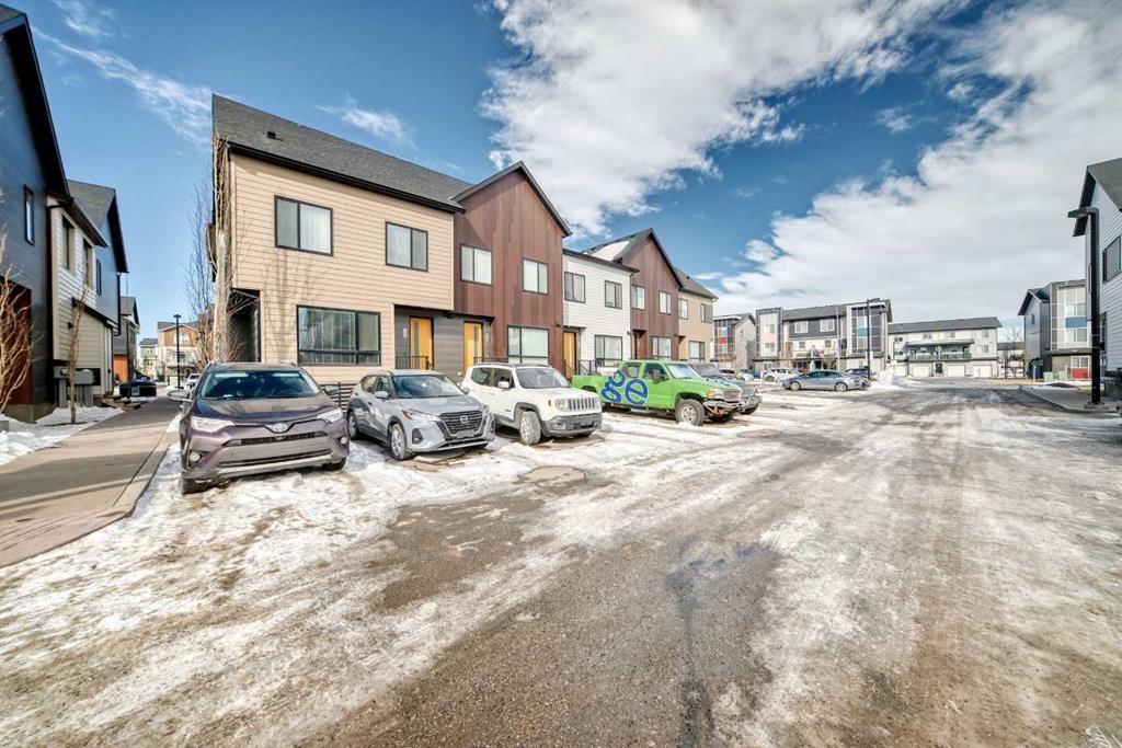 111 Redstone Crescent Ne, Calgary, AB - Outdoor